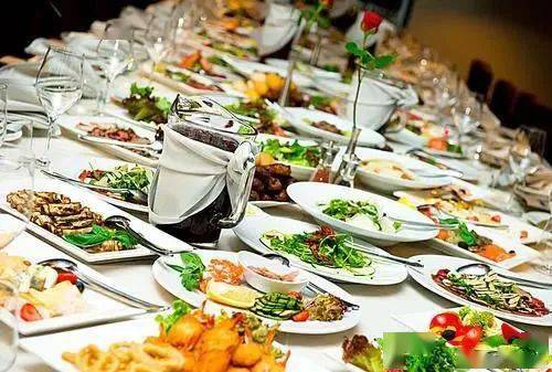 餐飲服務(wù)的56個細(xì)節(jié)，讓顧客主動帶上朋友再來